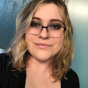 Meet your Posher, Jazmin